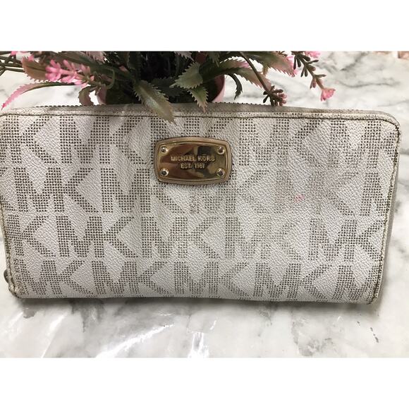 Michael Kors Jet Set Travel Large Logo Zip Around Wallet MK Siganture 9"x5" - Picture 2 of 6